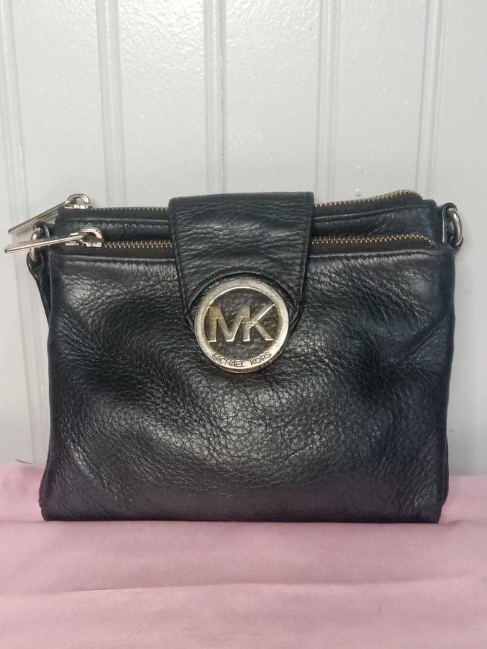 Michael Kors Leather Crossbody Bag
